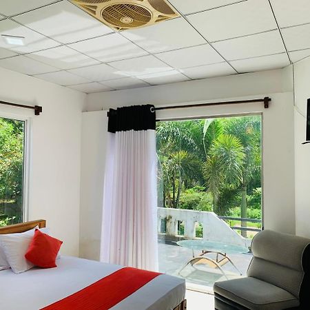 Cassia Udawalawe Hotel Quarto foto
